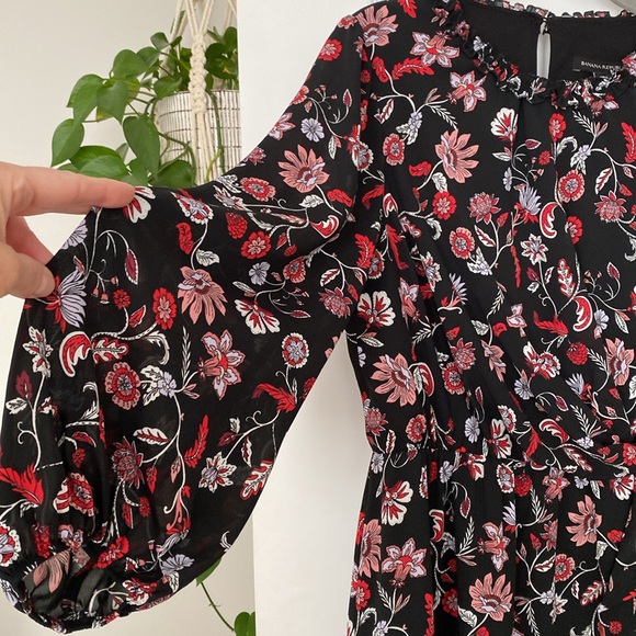 BANANA REPUBLIC long sleeve floral dress - Picture 3 of 10